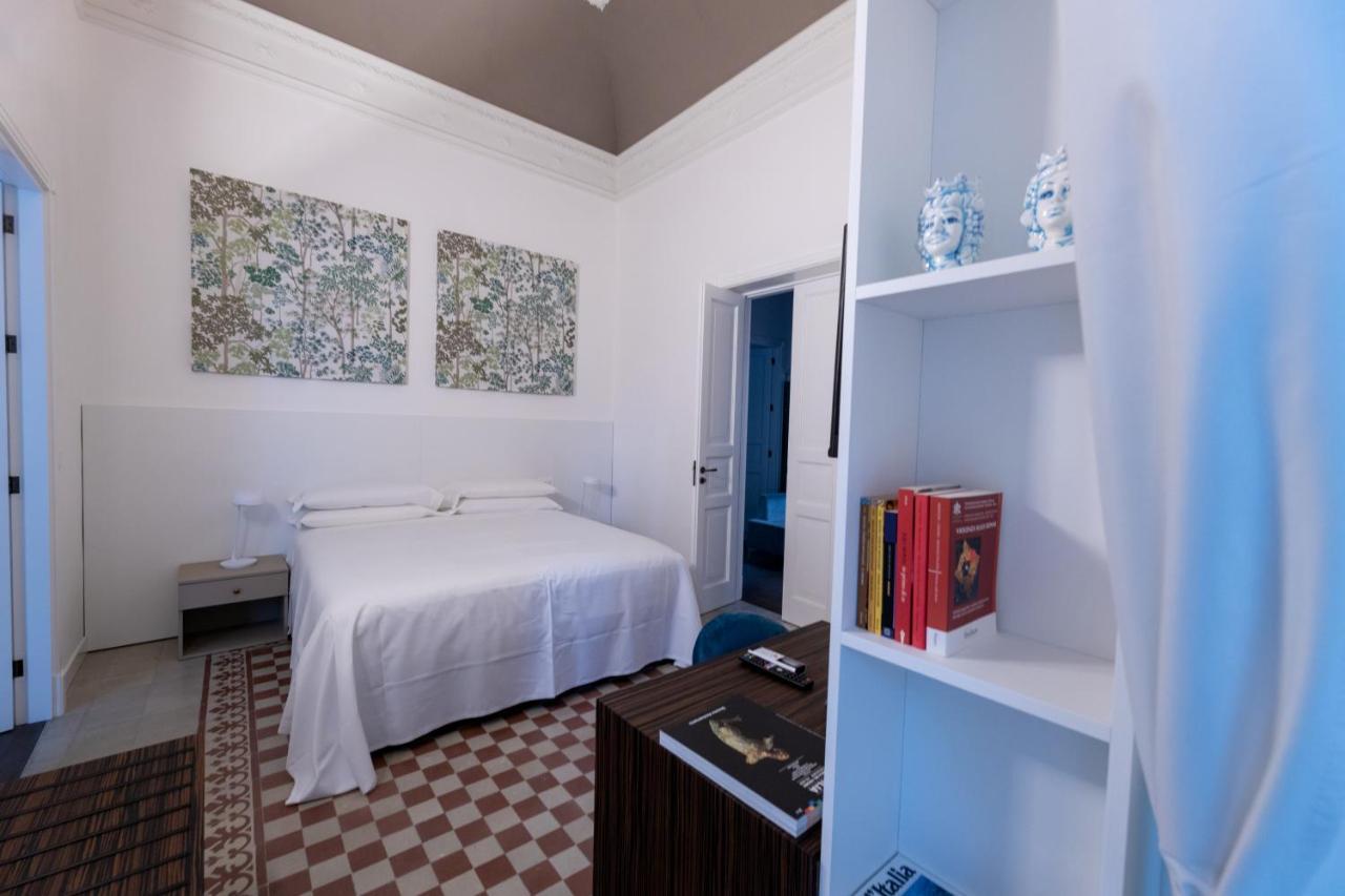 Riflessi Acireale Palace Suites 外观 照片