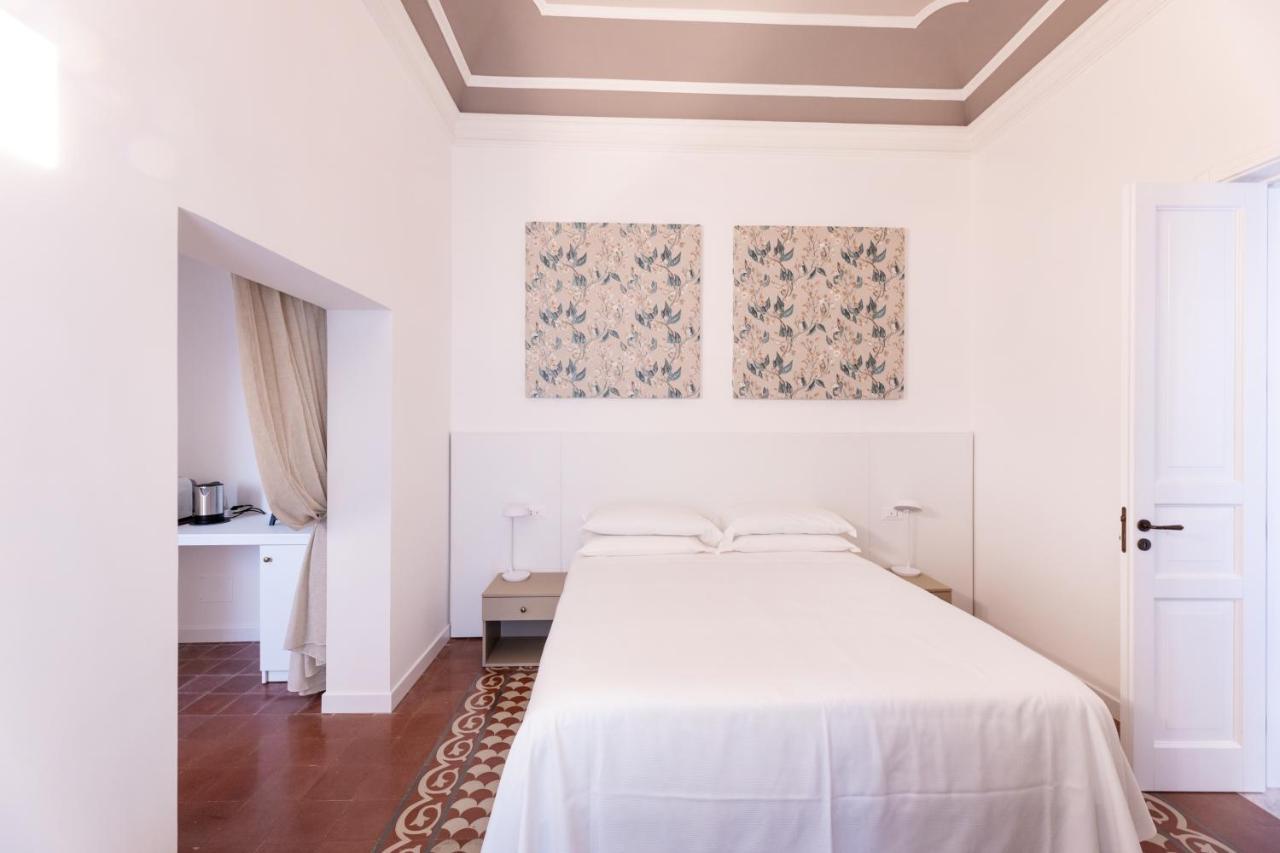 Riflessi Acireale Palace Suites 外观 照片